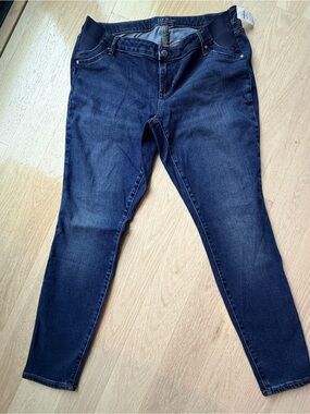 Gap Maternity Inset Panel Skinny Jeans - Medium Wash - Size 32/14 Regular